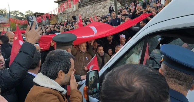 Düşen uçakta şehit olan 2 askerin cenazesi Bursa ya getirildi (4) Bursa Haberleri