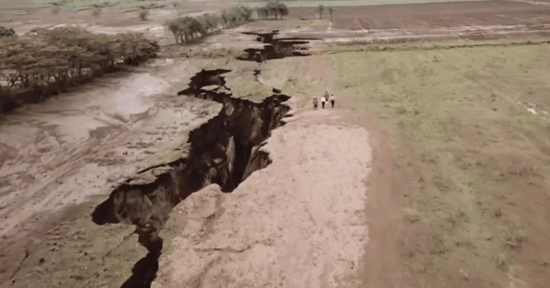 Yeni bir okyanus doğacak: Koca kıta yavaş yavaş ikiye bölünüyor Sözcü Gazetesi