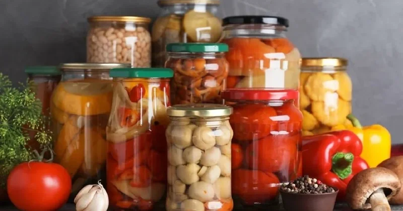 Konserve yiyecekler ne kadar süre saklanabilir? Uzmanlar uyardı Sözcü Gazetesi