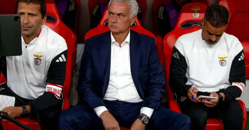 Pusuya yattı bekliyor! Mourinho Süper Lig devinin yıldızını alacak