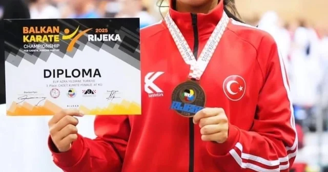 Bilecikli Sporcu Elif Azra Yıldırım Balkan üçüncüsü oldu Bilecik Haberleri