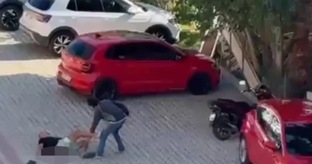 Yaşlı adamı sokak ortasında defalarca bıçaklayıp öldürdü: O anlar kamerada Antalya Haberleri