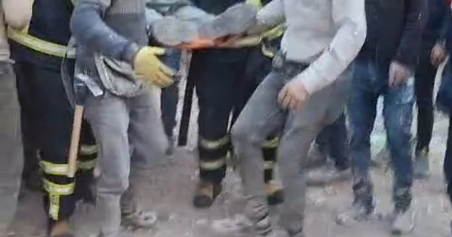 Batman da beton parçaları inşaat işçilerinin üzerine düştü: 1 ölü, 1 yaralı Batman Haberleri