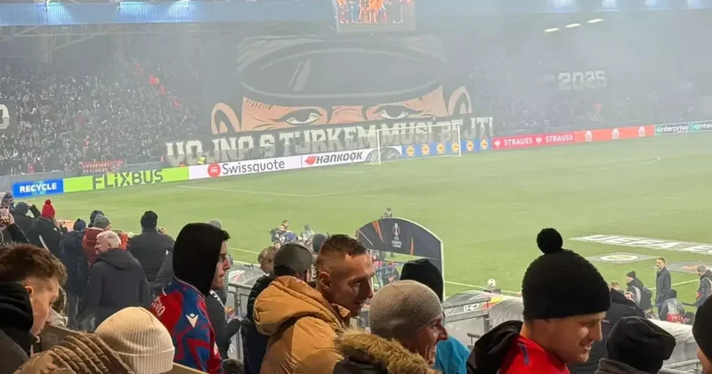 Türklerle savaş olmalı pankartı açan takıma UEFA dan şaka gibi ceza