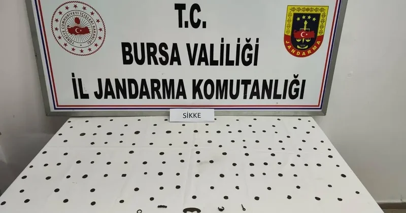 Bursa da tarihi eser operasyonu! 143 sikke ele geçirildi, 2 zanlı yakalandı