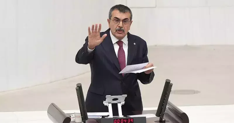 Bakan Tekin: Çocuklarımızı ucuz iş gücü olarak gören her türlü yaklaşım kabul edilemez