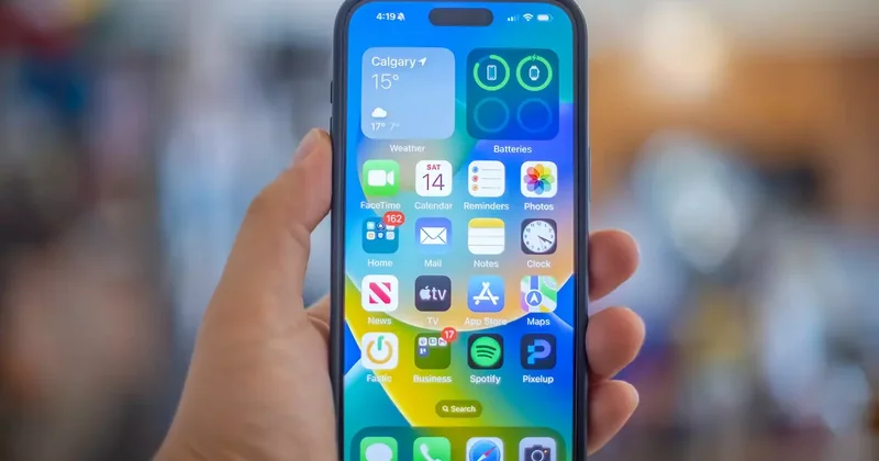 iPhone sahiplerine iOS 26.2 uyarısı! Kurulum yaparken önemli bir değişikliği gözden kaçırabilirsiniz