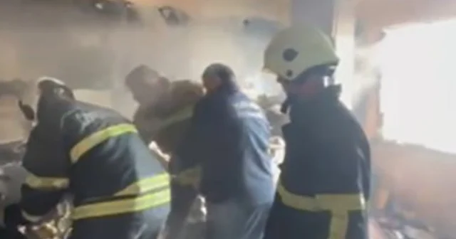 Ailecek gezmeye gitmişlerdi, eve geldiklerinde kullanılacak eşya kalmayan mutfakla karşılaştılar Hatay Haberleri