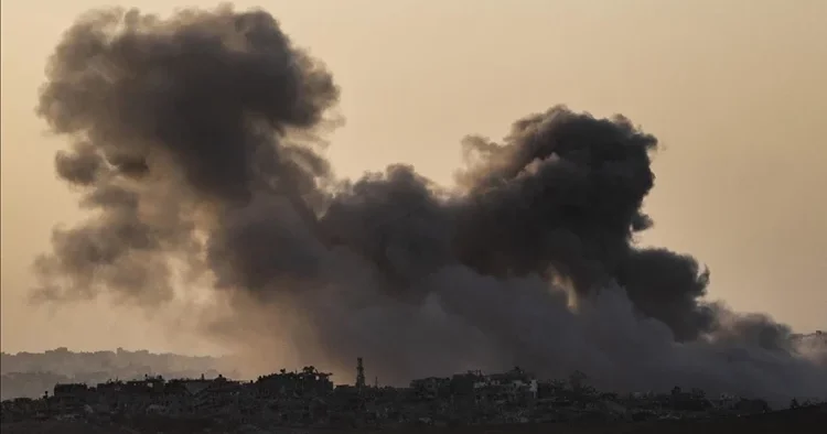 İsrail Lübnan a saldırdı: 2 kişi hayatını kaybetti