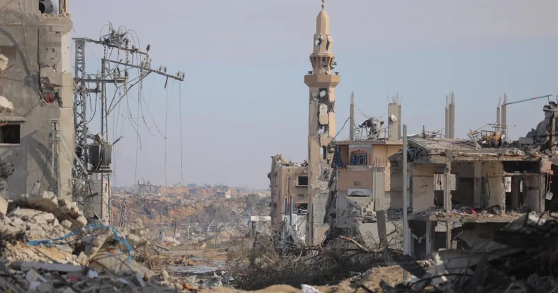 Soykırımcı İsrail in Gazze ye saldırılarında can kaybı 70 bin 663 e yükseldi