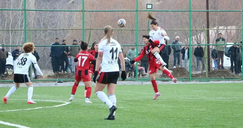 Beşiktaş 1 0 mağlup oldu