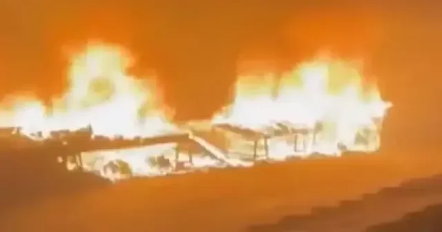 Yozgat ta semt pazarı alev alev yandı VİDEO İZLE