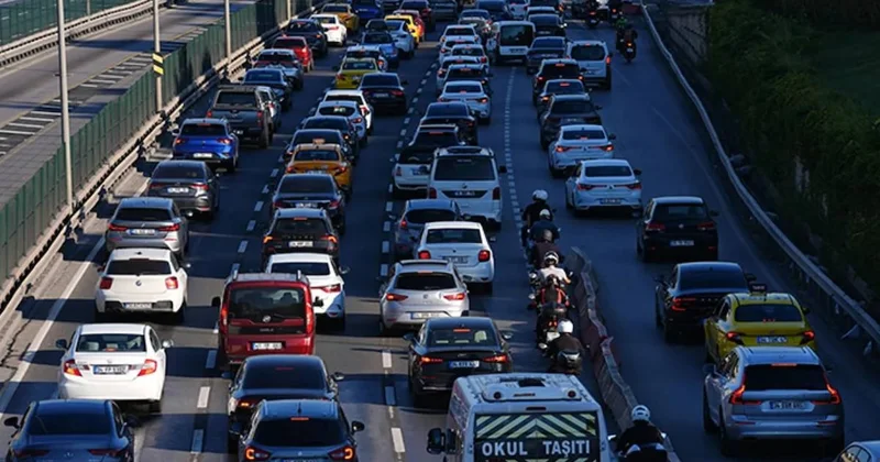 Trafik sigortasında yeni dönem: Sistem sil baştan değişiyor, bütün sürücüleri ilgilendiriyor Sözcü Gazetesi