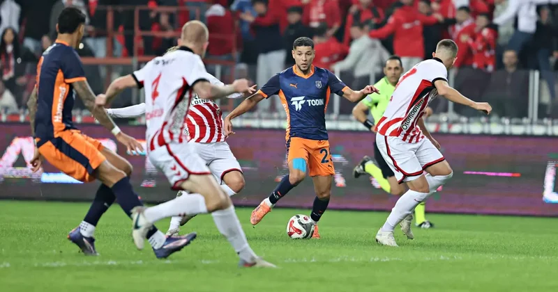 Samsunspor evinde ağır yaralı: Başakşehir zorlu virajı 3 puanla aştı