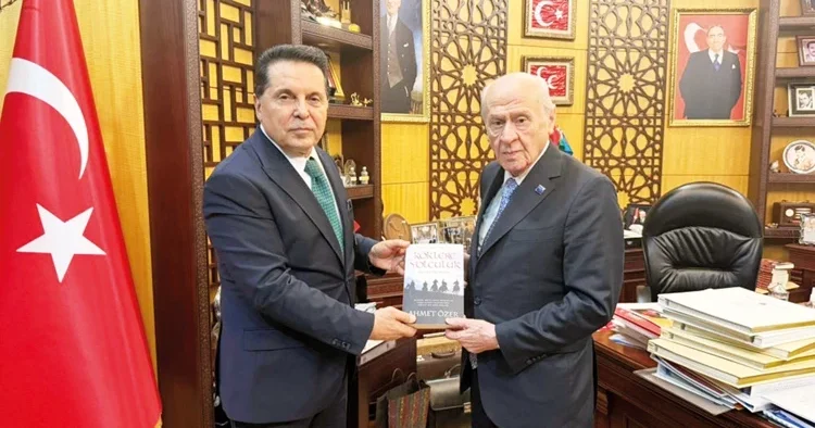 Bahçeli’ye sürpriz Ahmet Özer ziyareti