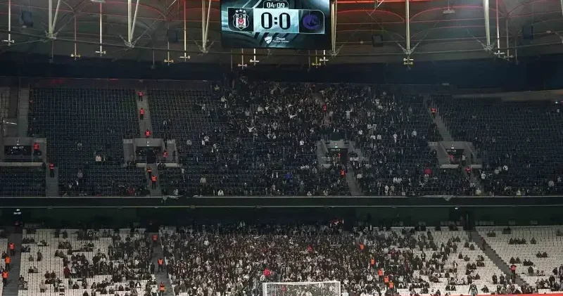 Beşiktaş taraftarından transfer isyanı! Başkana böyle seslendiler Futbol Haberleri