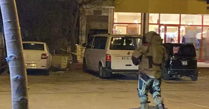 Burdur da şüpheli çanta fünye ile patlatıldı