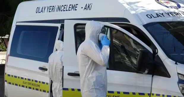 Antalya haberleri Antalya da 1 haftadır haber alınamıyordu! Cesedi kokmaya başlayınca bulundu 15 Ocak 2026