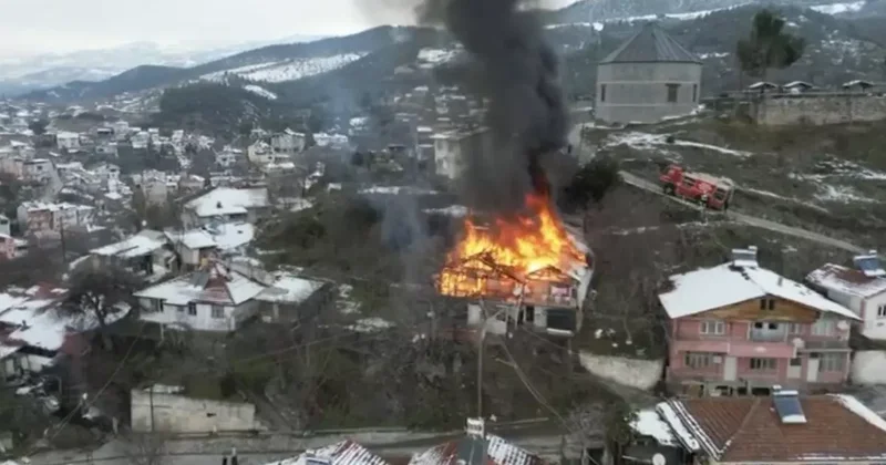Tokat’ta sobadan çıkan kıvılcım evi kül etti