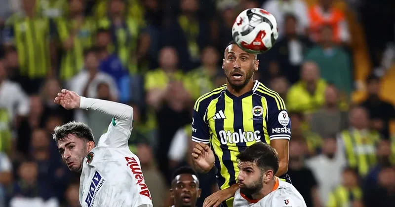 Fenerbahçe’de Cenk Tosun ile yollar ayrıldı!
