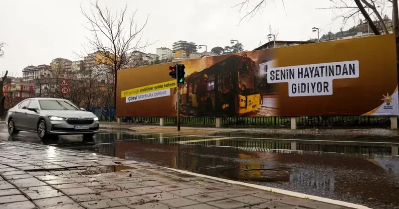 AK Parti den Senin hayatından gidiyor afişleri kaldırılıyor iddiasına yalanlama