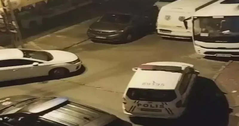 Arnavutköy de otomobilde ceset bulundu; yurtdışına kaçmak isteyen arkadaşı tarafından öldürüldüğü ortaya çıktı
