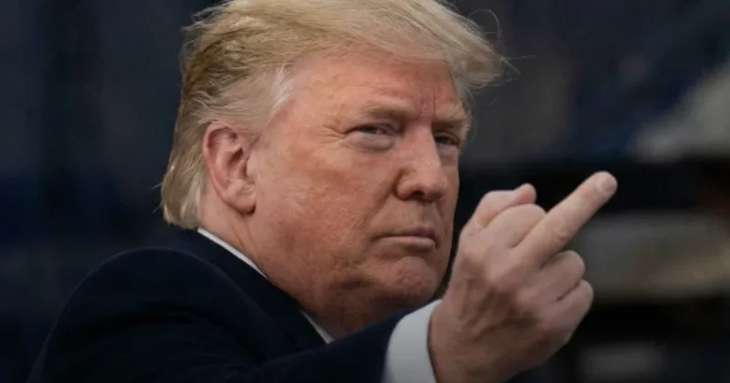 Trump ın orta parmak gösterip küfrettiği işçi zengin oldu Sözcü Gazetesi