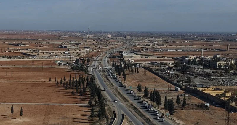 Suriye ordu yetkilileri: YPG/SDG sivillerin Deyr Hafir’den çıkışını engelliyor Dış Haberler