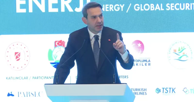 Bakan Bayraktar dan Rize deki enerji forumunda net mesaj: Dışa bağımlılığı bitireceğiz