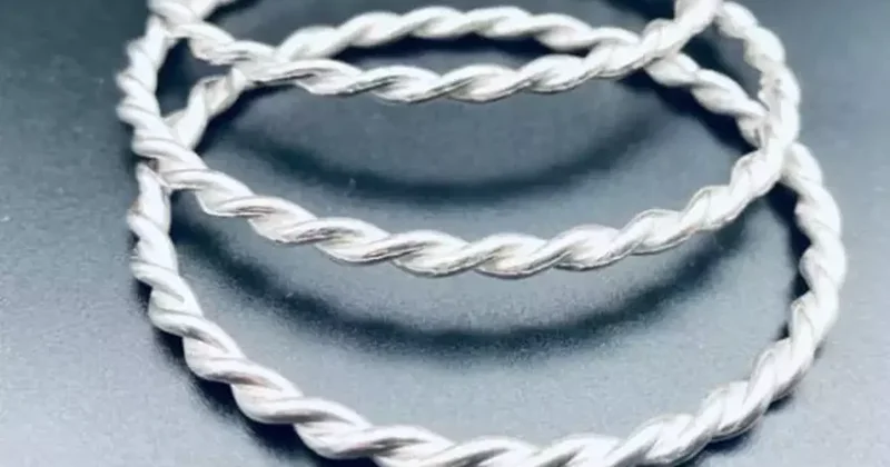 Altın fiyatları el yakınca ilgi oraya kaydı: Gümüş burma bilezikler düğünlerin yeni gözdesi oldu!