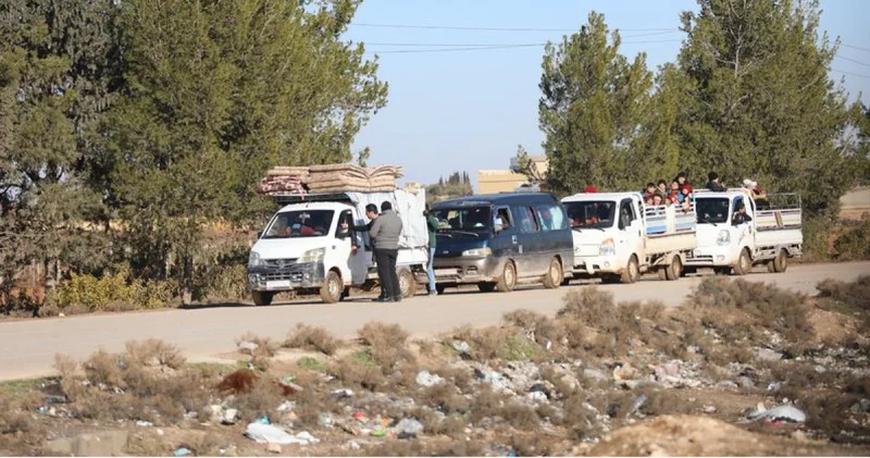 Suriye ordusu: YPG/SDG, insani koridoru engelliyor Dış Haberler