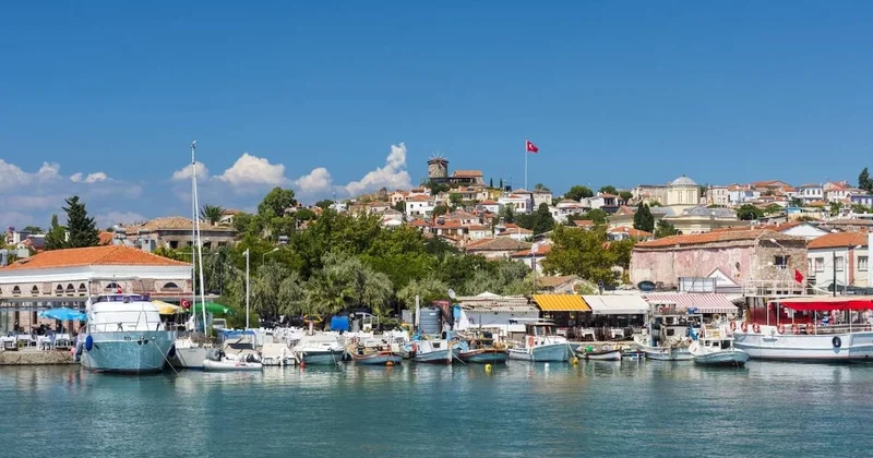 Edremitliler bu anı bekliyordu: İlçe bayram yerine dönecek Sözcü Gazetesi