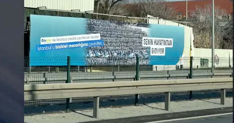 Son Dakika AKP nin o afişleri kaldırılıyor