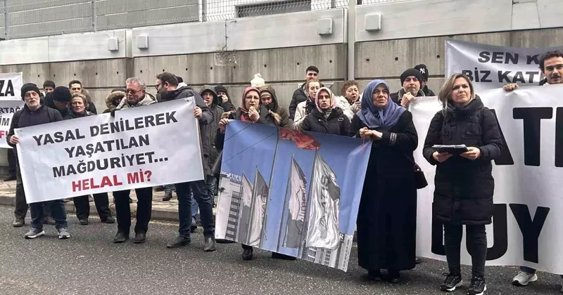 Mağdurlar Katılımevim Önünde Eylem Yaptı