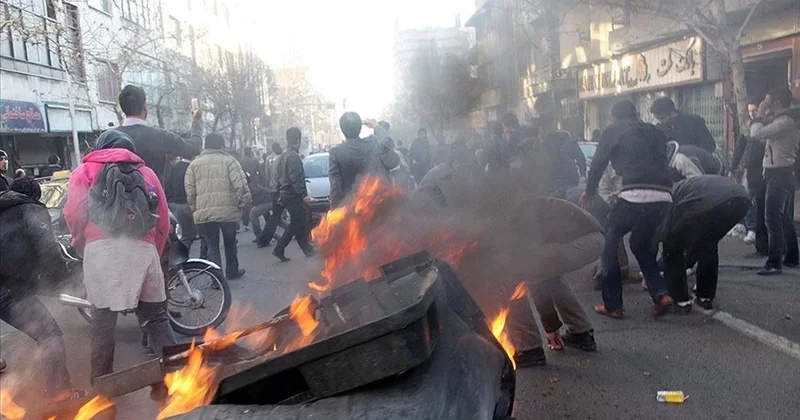 Beyaz Saray: İran daki 800 idam durduruldu