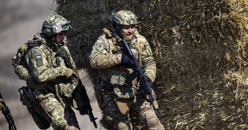 Ukrayna Savunma Bakanı: 200 bin asker firar etti, 2 milyon kişi askerlikten kaçıyor