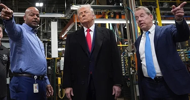 Trump hakaret etmişti: Başına talih kuşu kondu