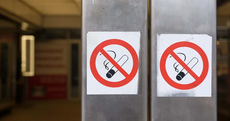Kapalı alanda sigaraya yeni yasak yolda; işletmeler hangi alanları yeniden düzenleyecek?