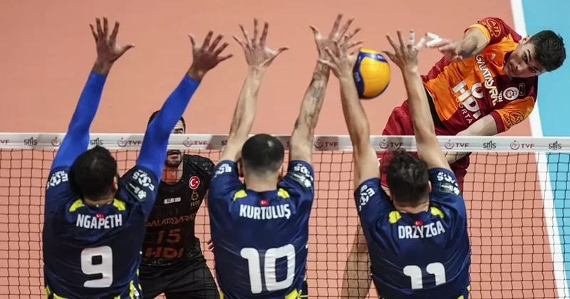 Fenerbahçe, Galatasaray a set vermedi! 8 maçlık seri sona erdi