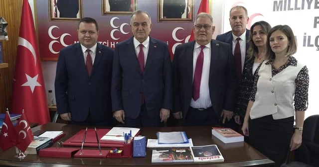 MHP li Akçay: CHP cinnet geçiriyor Manisa Haberleri