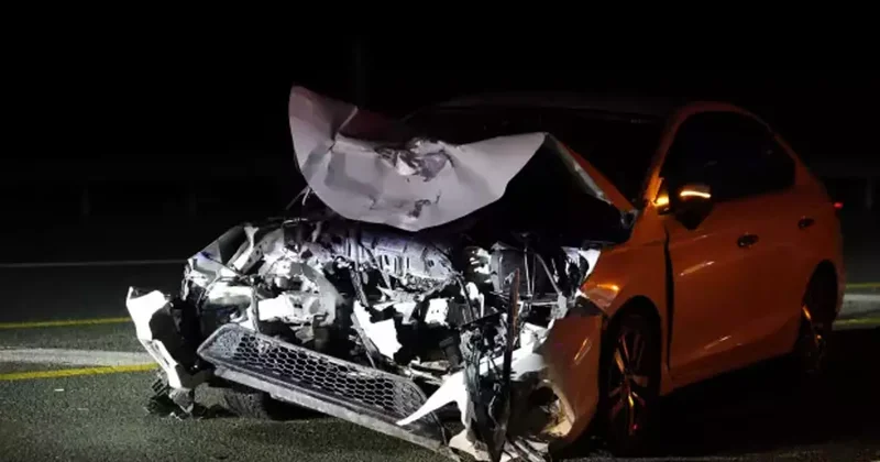 Elazığ da İki otomobil çarpıştı! Yaralılardan birinin durumu kritik