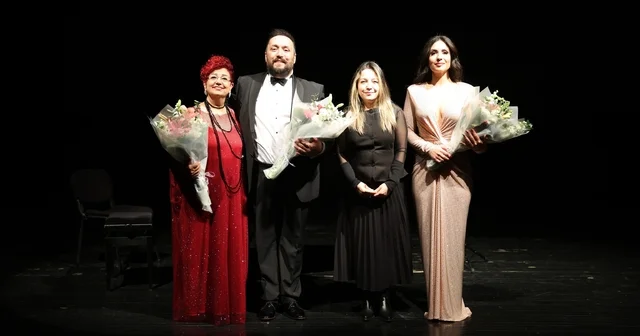 Nilüfer de müzik dolu bir Sevgililer Günü akşamı Bursa Haberleri