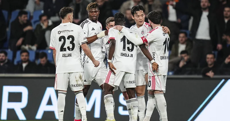 Başakşehir: 2 Beşiktaş: 3 MAÇ SONUCU (Beşiktaş galibiyete kanatlandı) Rams Başakşehir Haberleri