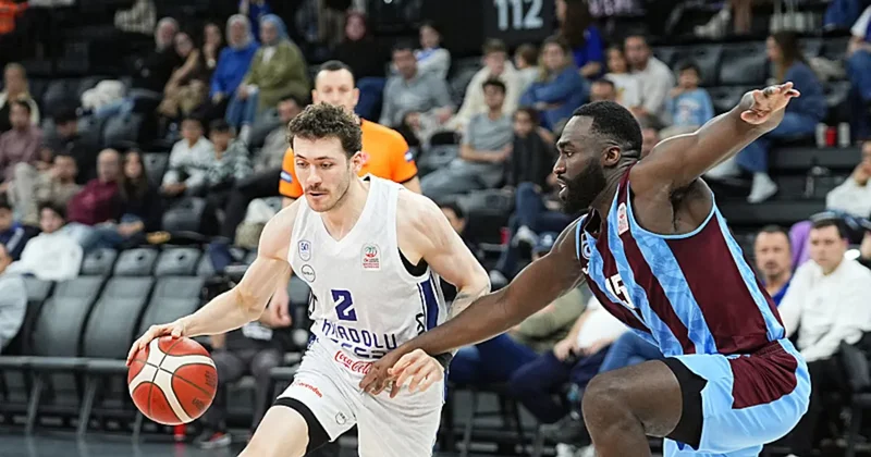 Anadolu Efes, evinde Trabzonspor u yendi!