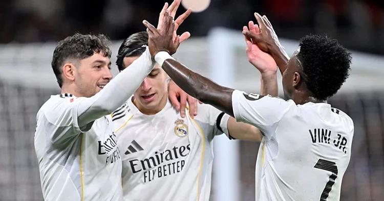 Real Madrid 4 1 Real Sociedad (İspanya La Liga) Arda Güler...