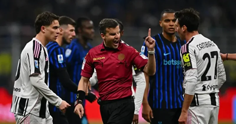 Juventus yenildi maç sonu ortalık karıştı! Hakemlerin üzerine yürüdü Sözcü Gazetesi