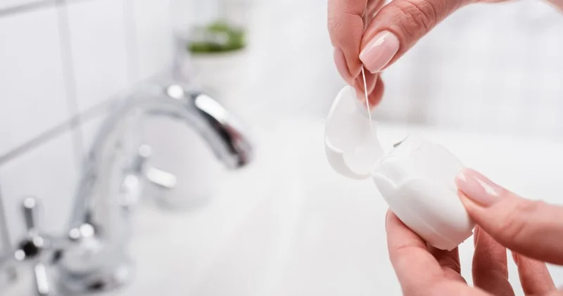 Diş ipi hem kalbi hem beyni koruyor!