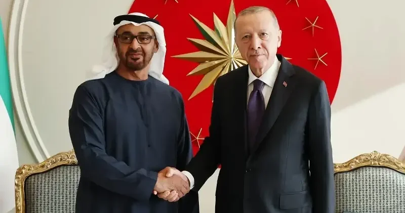 Cumhurbaşkanı Erdoğan ın BAE ziyareti Al Nahyan ın sağlık durumu nedeniyle ertelendi: Erdoğan telefonda geçmiş olsun dileklerini iletti Gündem Haberleri