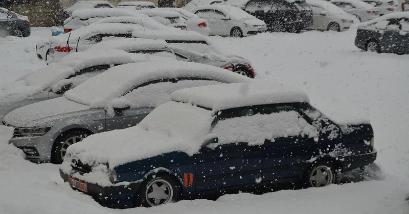 Doğuda mart kışı aratmıyor: 279 yol kardan kapalı
