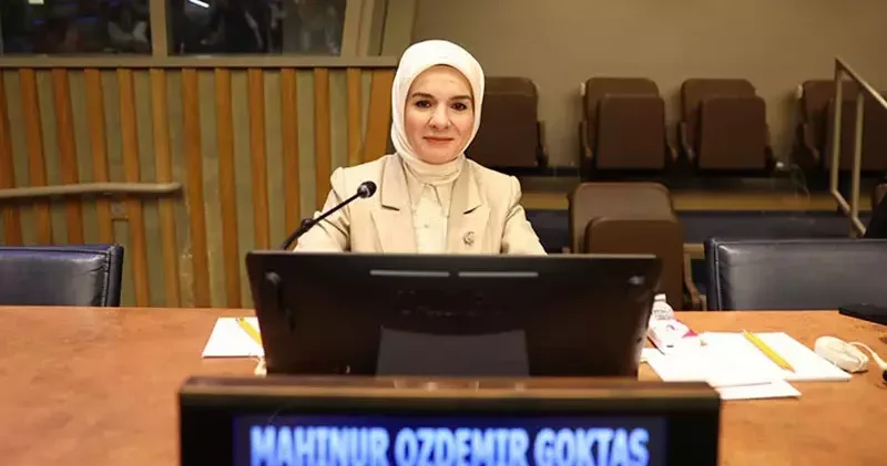 Bakan Göktaş: Tüm velilerimizi, Dijital Dünyada Çocuk Hakları Sözleşmemizi imzalamaya davet ediyorum